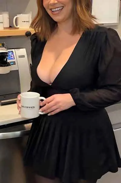 Nina Skjønhaug